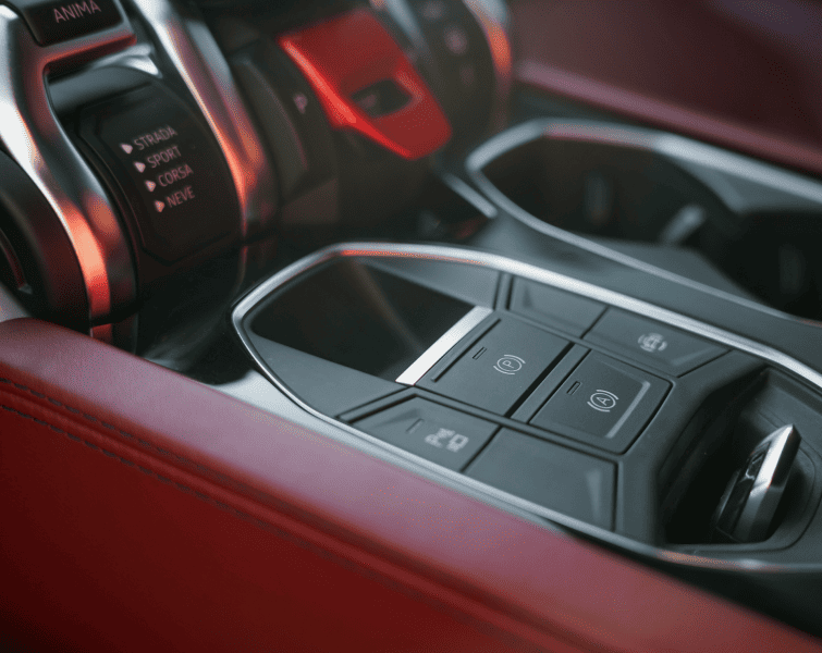 Lambo-Urus-Valerent-pic-03b