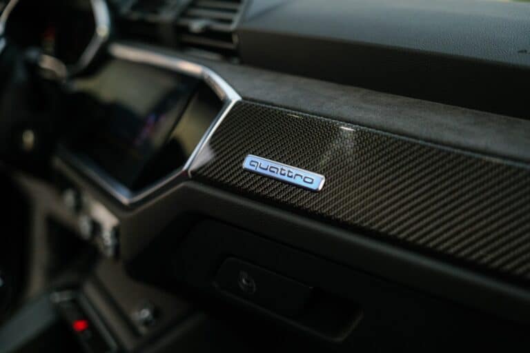 valerent-1-audi-rsq3-lambo-urus-99